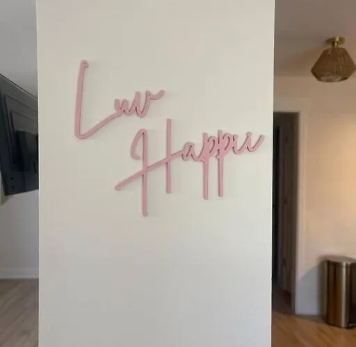 Luv Happii House *